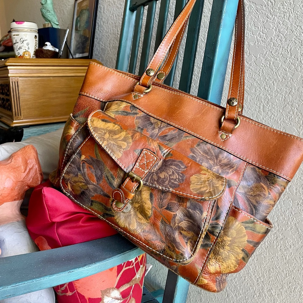 Patricia Nash Shoulder Bag